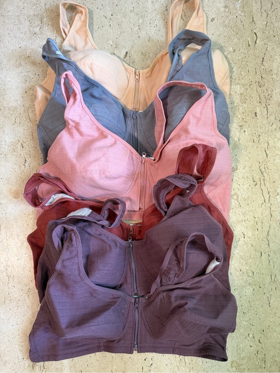 Unbranded Other - 6 Pack Wireless Assorted Colors Front Zip Bras